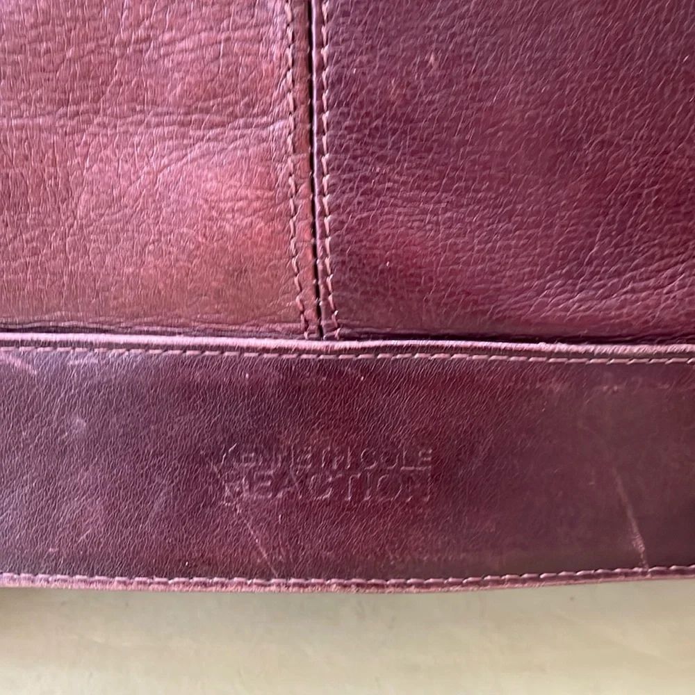 Vintage dark brown Kenneth Cole leather bag